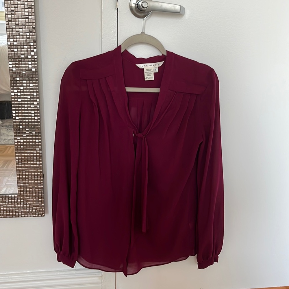 Small max studio magenta blouse